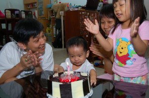 "Candle and singing, I LIKE!!"